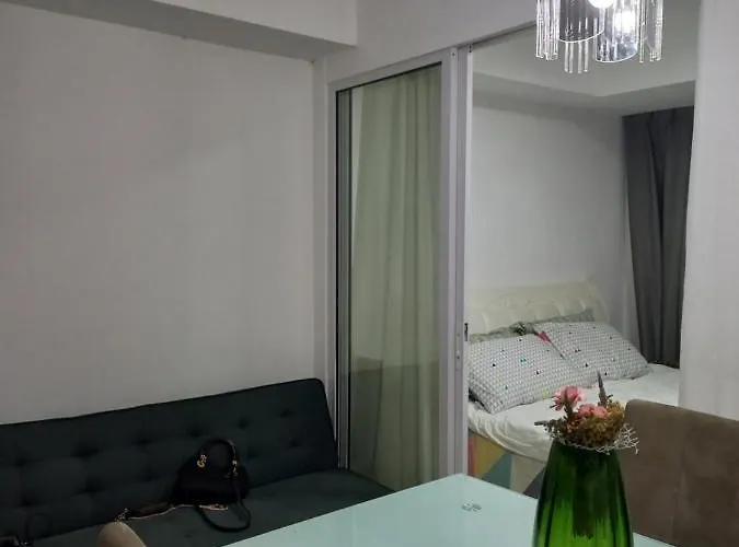 Azure Urban Staycation Bah 337 Unli Wifi 24 Hrs Check In No Security Deposit Hygeinic View Hotel Manila