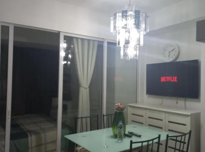 Hotel Azure Urban Staycation Bah 337 Unli Wifi 24 Hrs Check In No Security Deposit Hygeinic View Manila