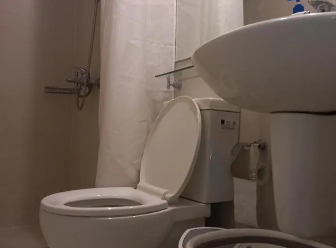 Hotel Azure Urban Staycation Bah 337 Unli Wifi 24 Hrs Check In No Security Deposit Hygeinic View *